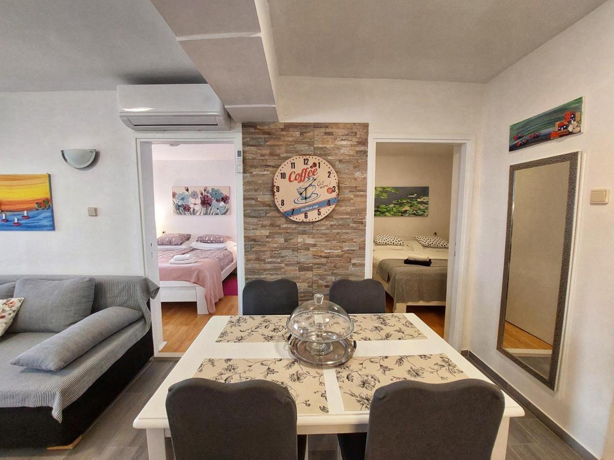 Apartments Dumic Crikvenica Eksteriør billede