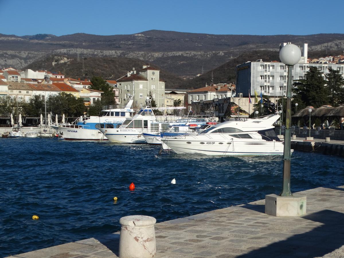 Apartments Dumic Crikvenica Eksteriør billede